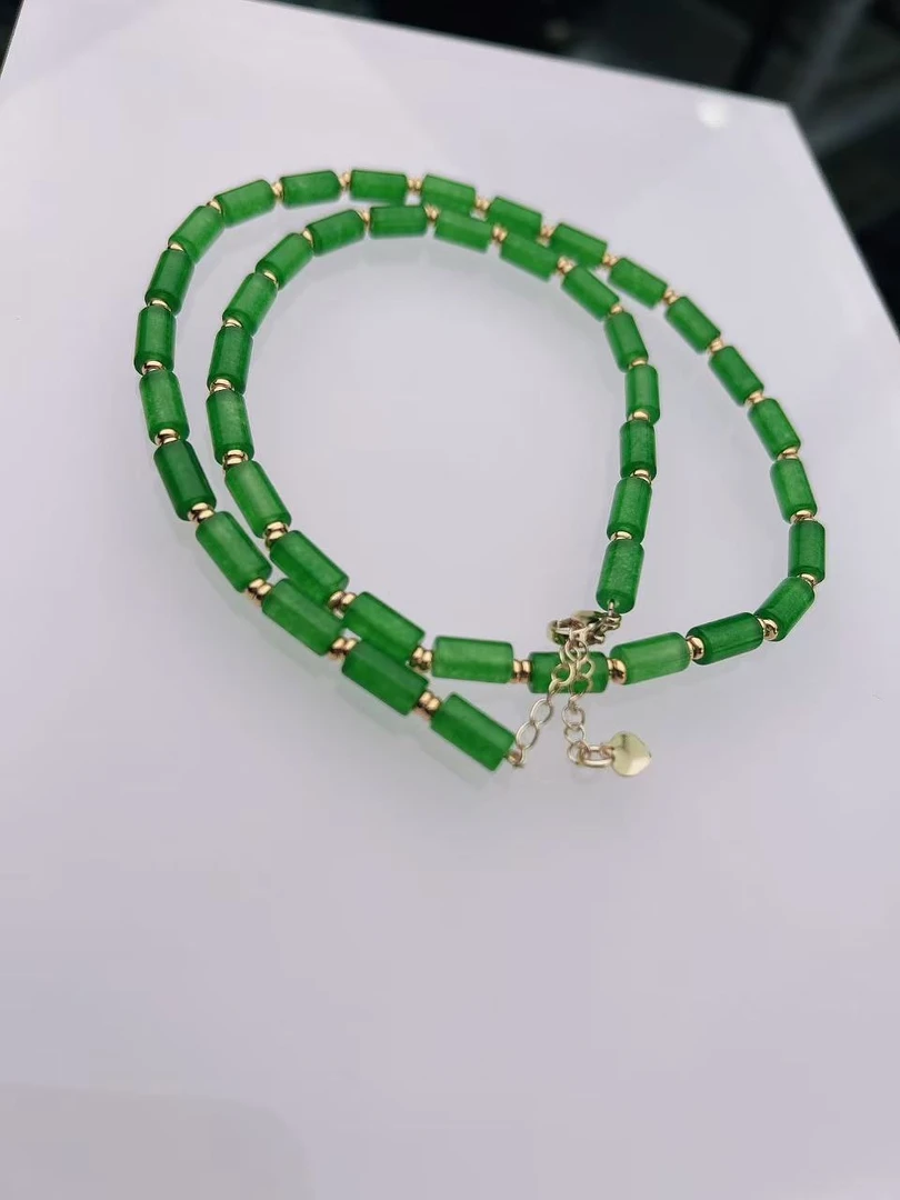 D30时尚绿翡项链