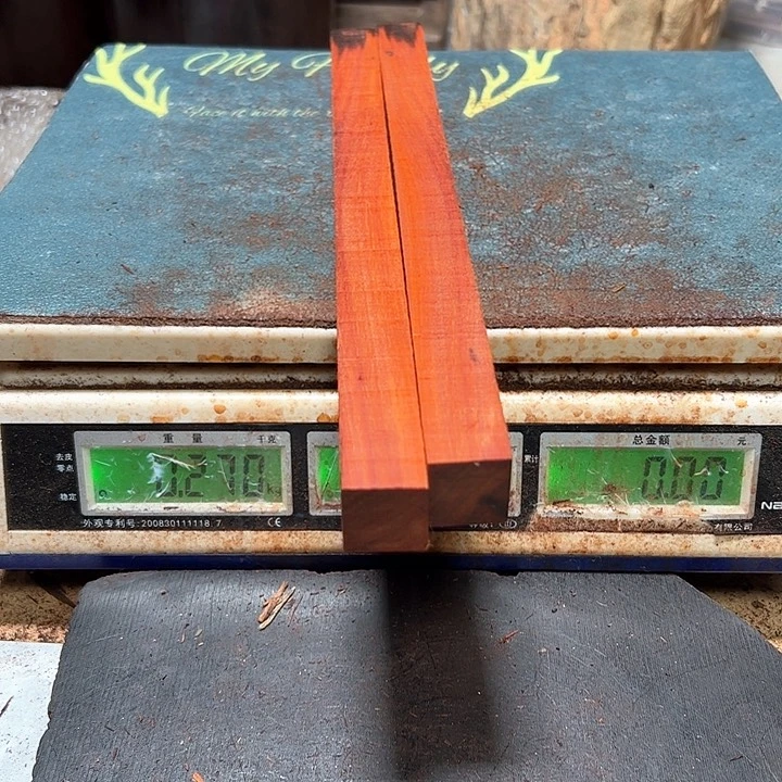 檀香紫檀（小叶紫檀）北****修