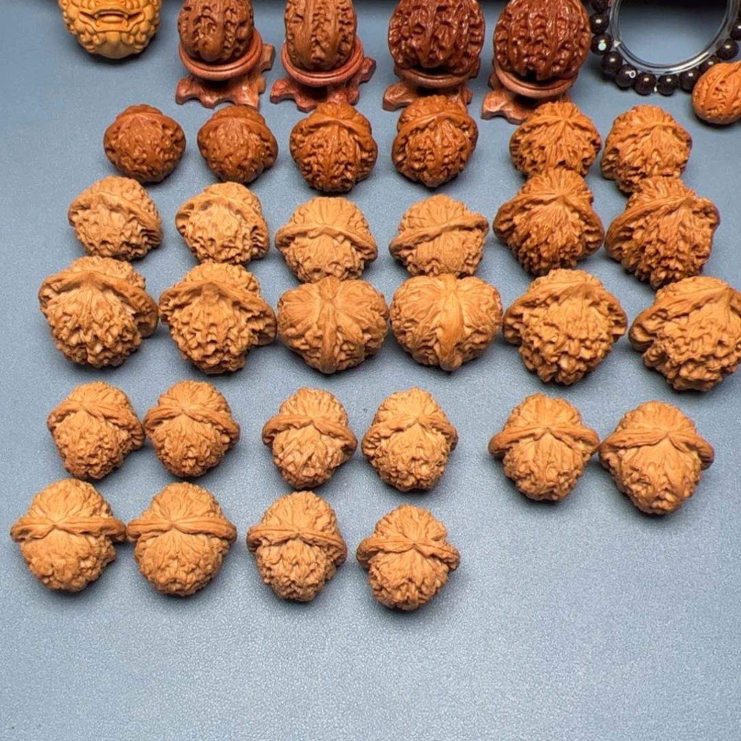 文玩核桃把件练手全品白狮子