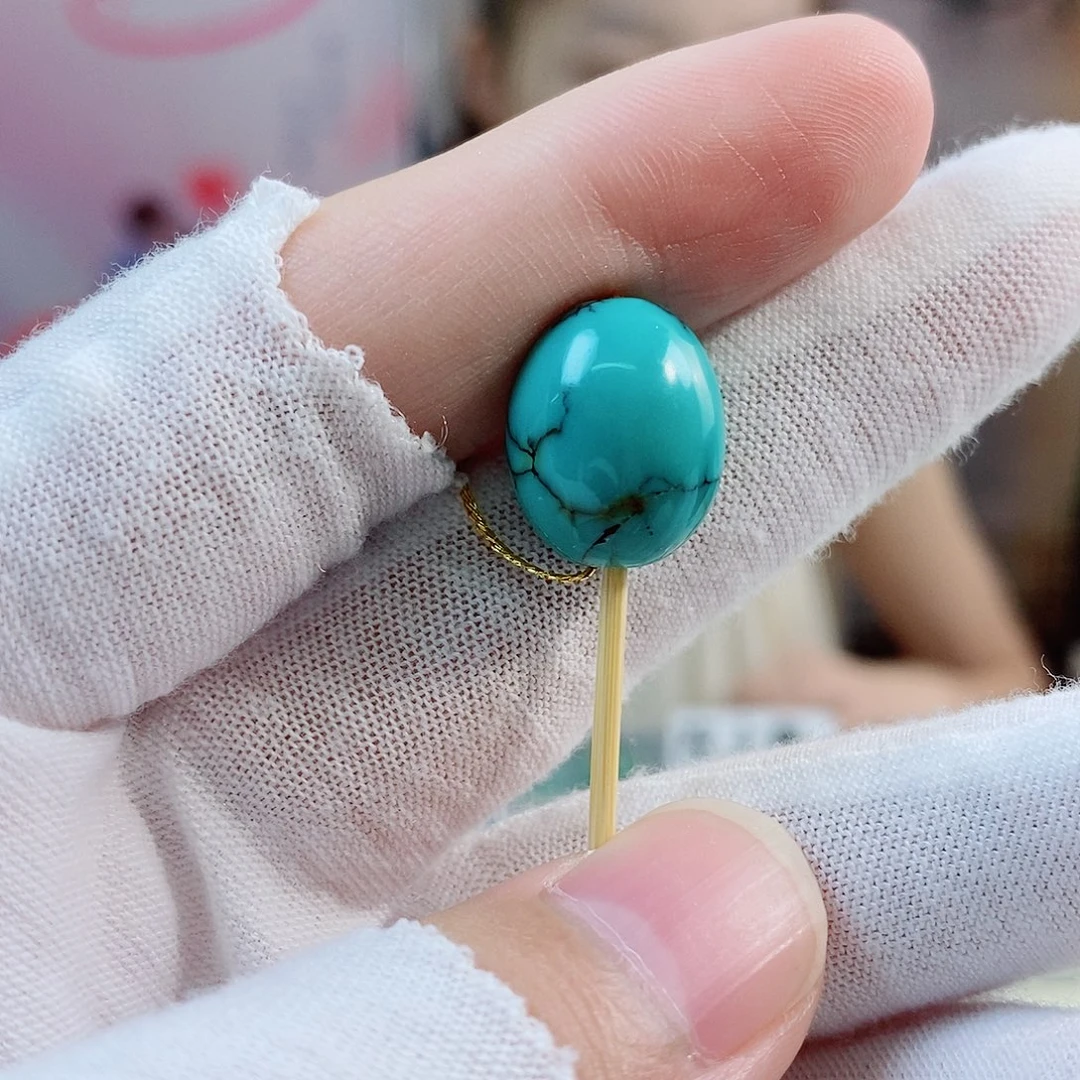 未镶嵌绿松石珠宝奇石