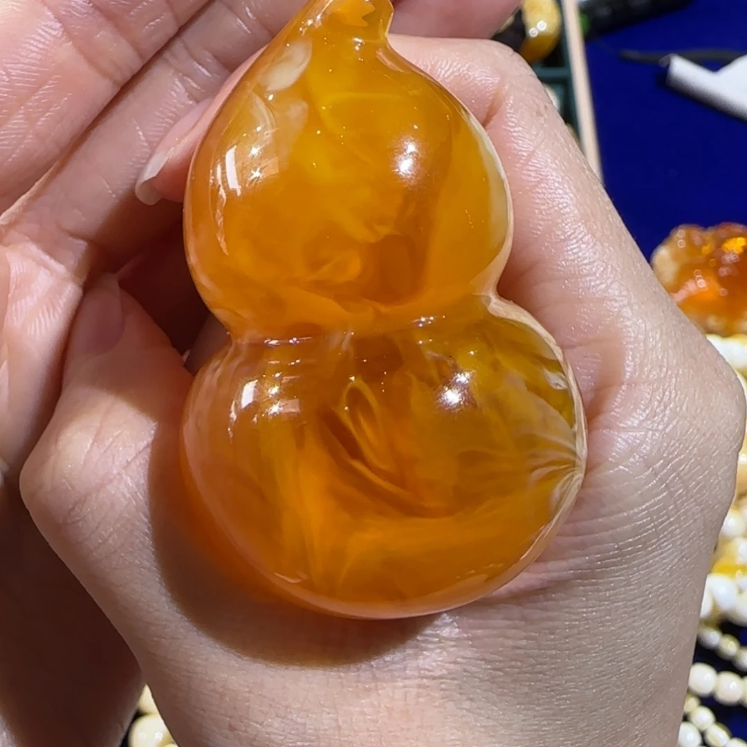 蜜蜡未镶嵌裸石葫芦吊坠