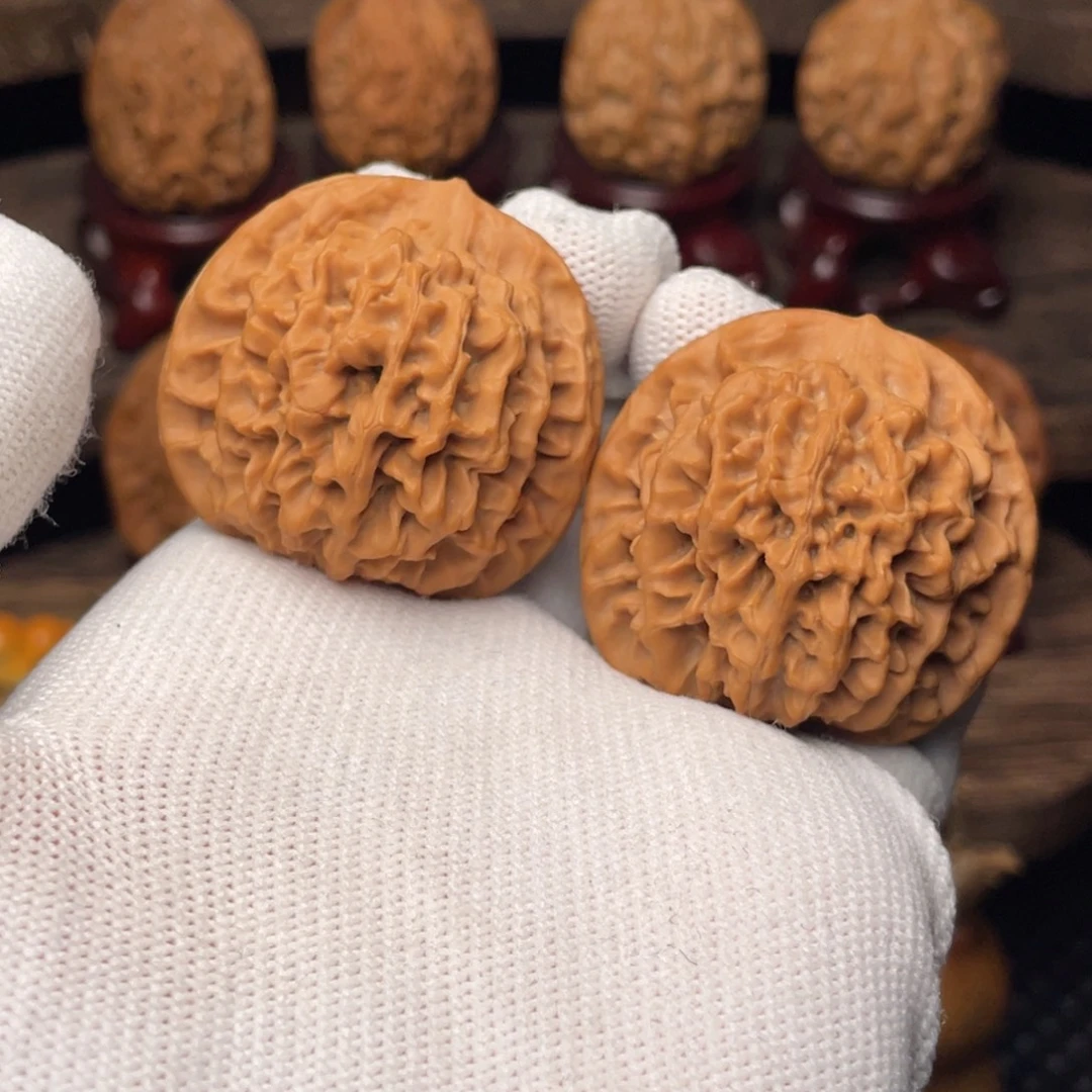 文玩核桃把件秦岭秦闷38