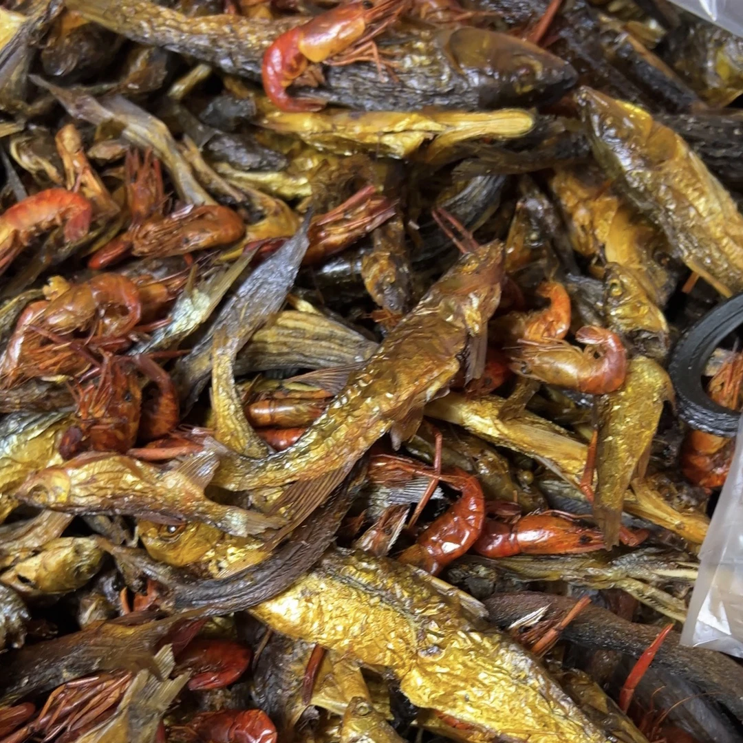 烟熏溪流混合杂鱼干，清内脏纯手工制作零添加