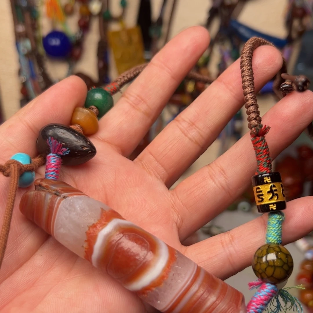 玛瑙/玉髓颈饰未镶嵌