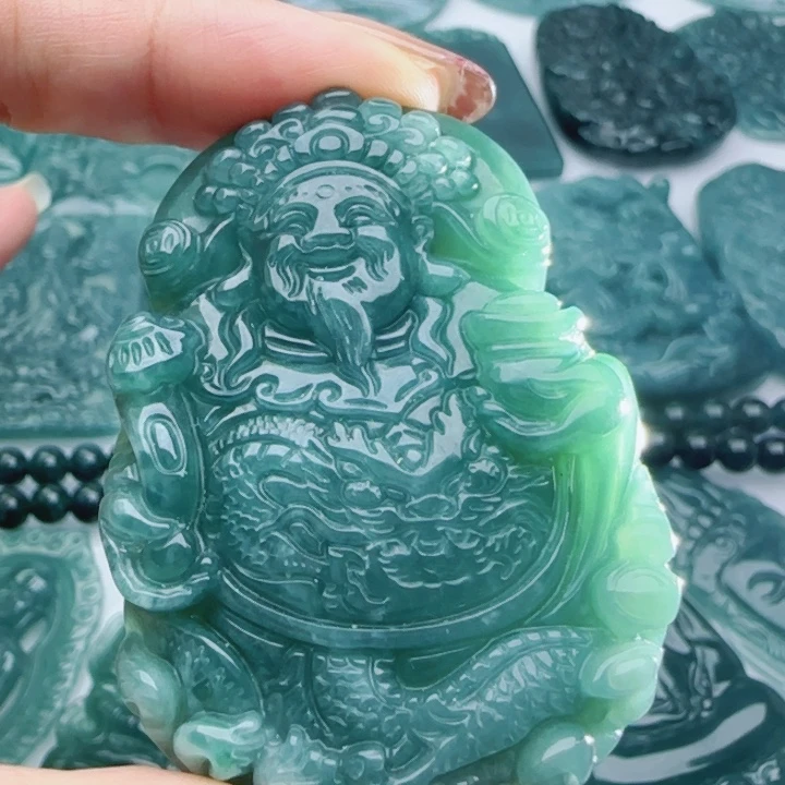 翡翠未镶嵌颈饰多样性发货天然A货翡翠