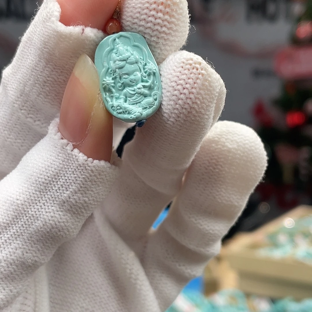 绿松石未镶嵌挂件