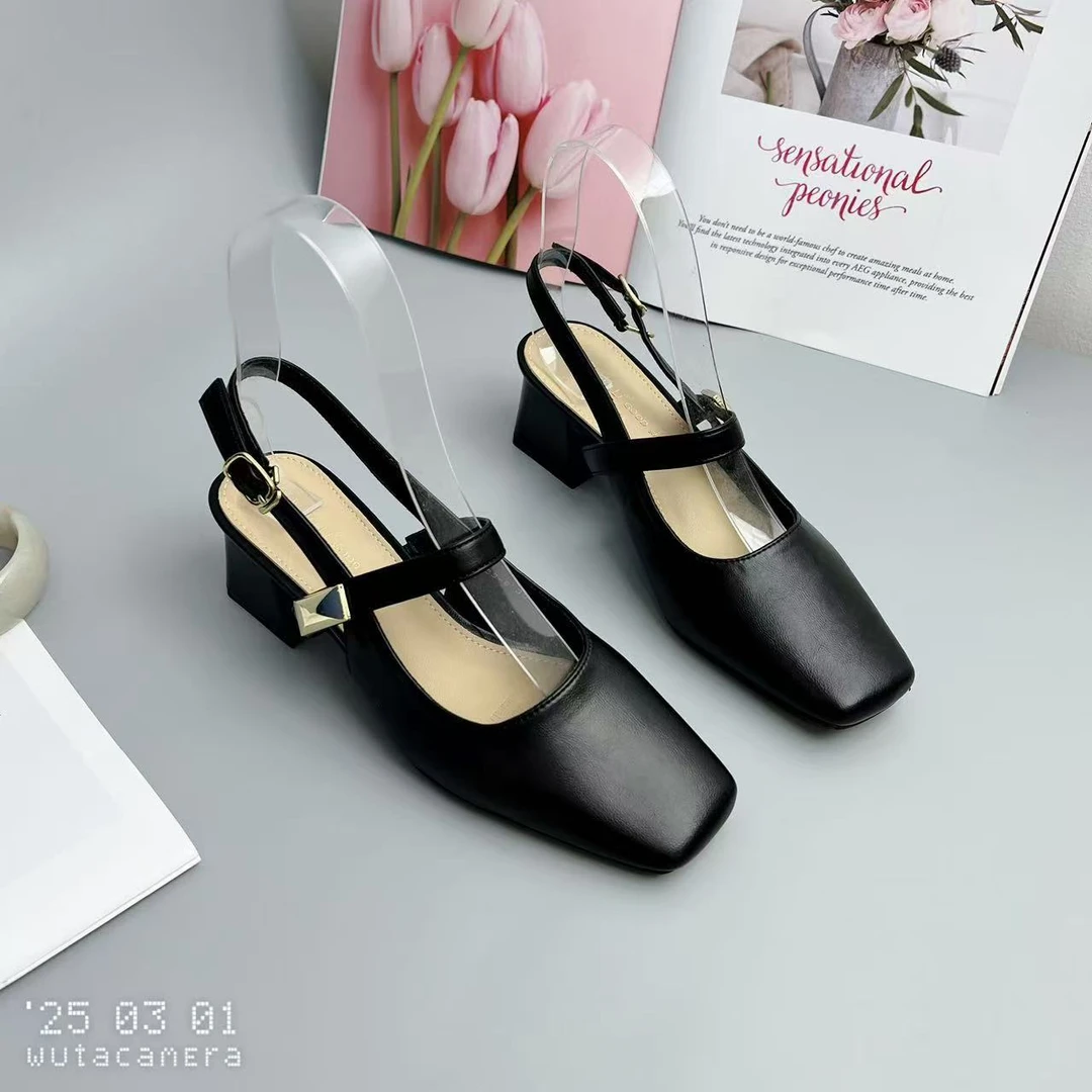 138-8  新款法式气质百搭时尚粗跟包头凉鞋