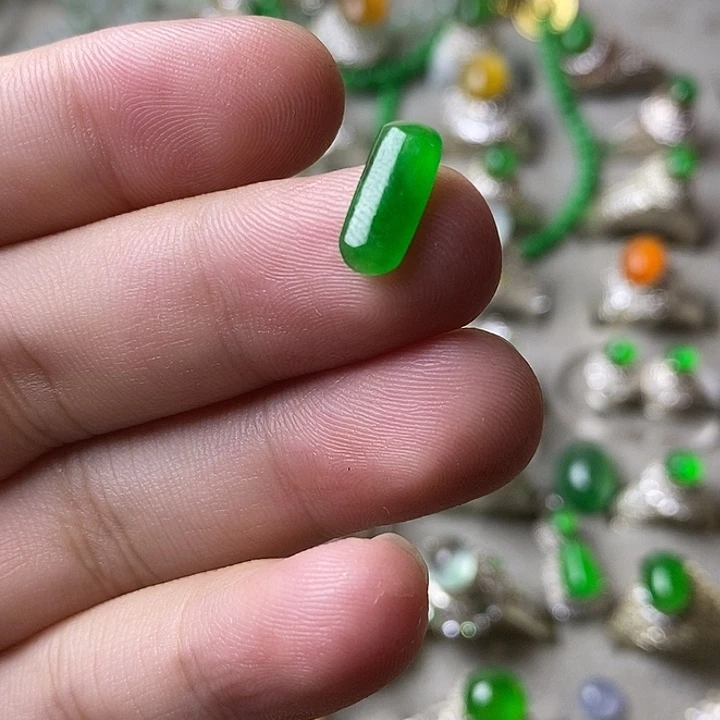 翡翠未镶嵌手链翡翠冰种