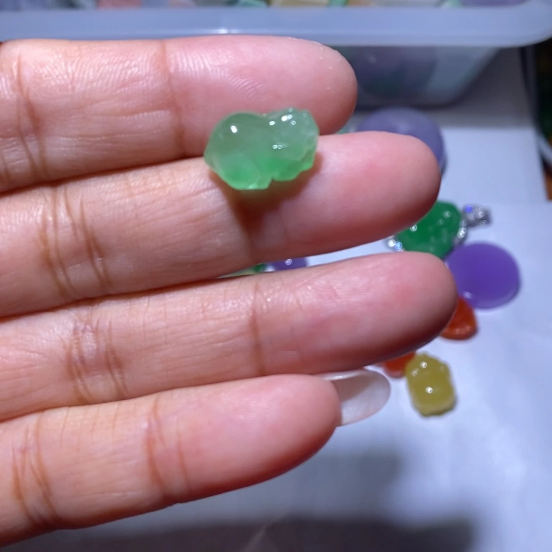 颈饰未镶嵌翡翠10
