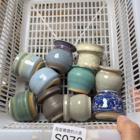 紫砂花盆微瑕078口径2.5左右