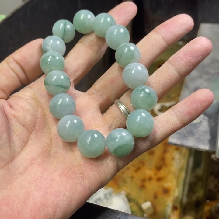 小****翡翠未镶嵌手链天然缅甸翡翠A货