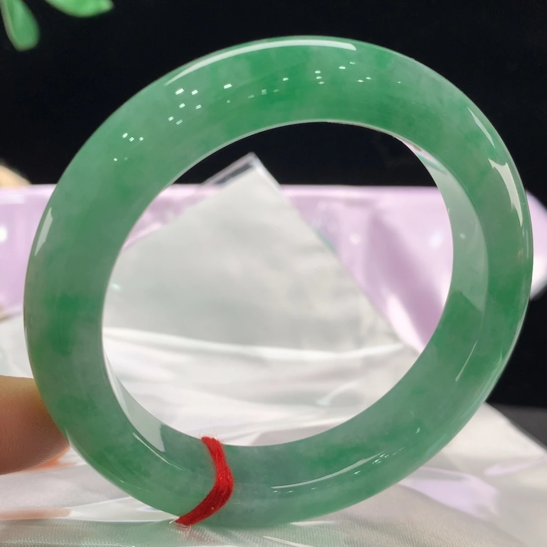 翡翠未镶嵌手镯1223