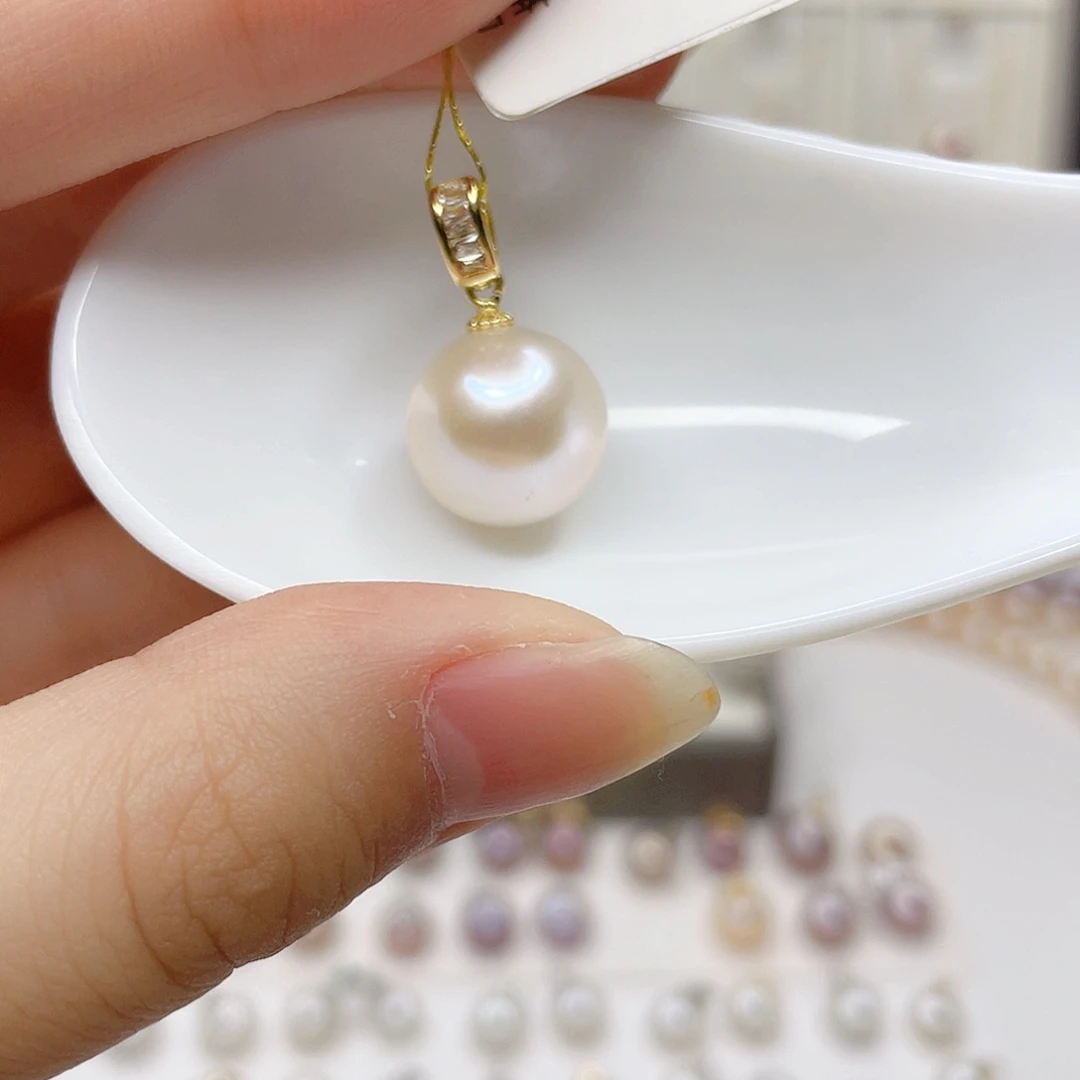 淡水珍珠吊坠(赠链)合金