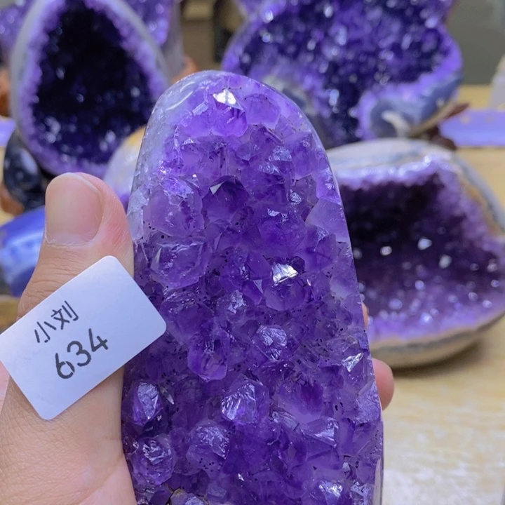 未镶嵌紫晶大型摆件（非配饰）