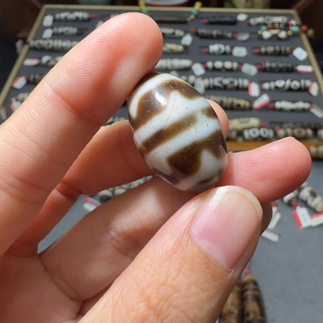 玛瑙/玉髓颈饰未镶嵌80