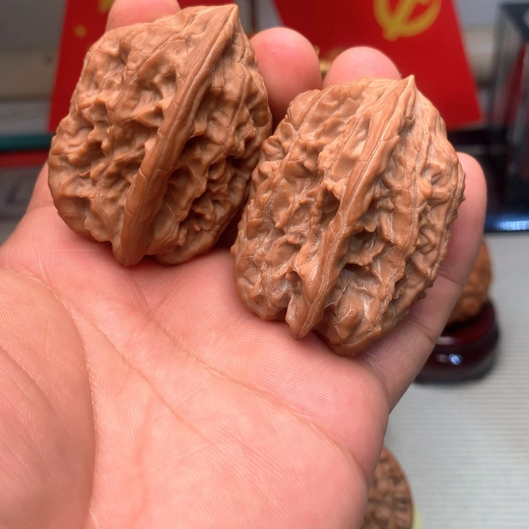 文玩核桃吊坠壁虎