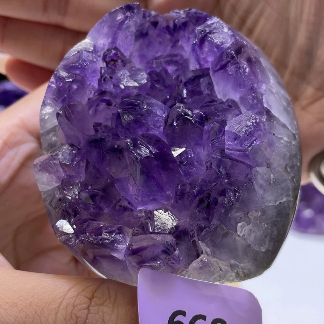 未镶嵌水晶大型摆件（非配饰）