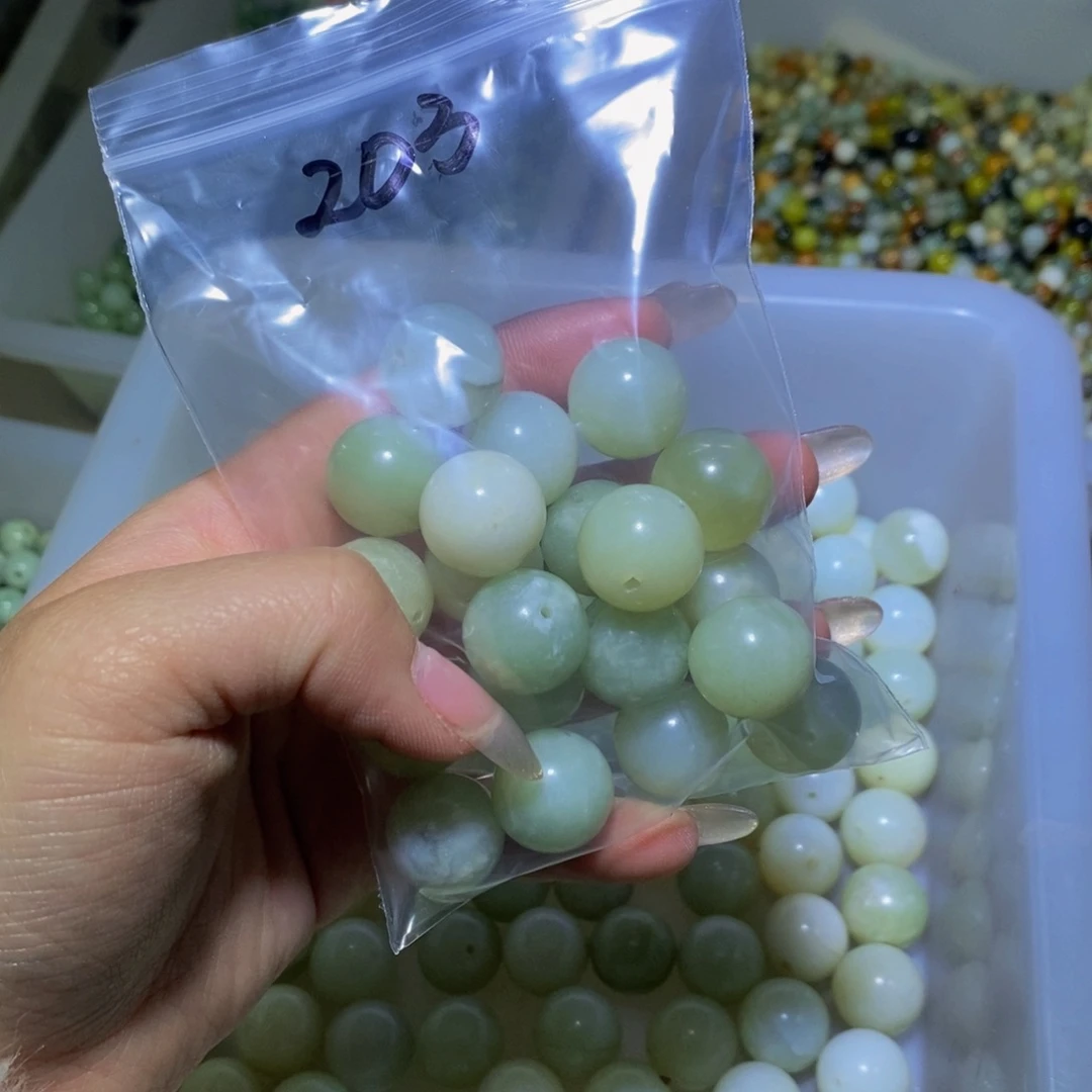 【闪购商品】蛇纹石玉颈饰未镶嵌203