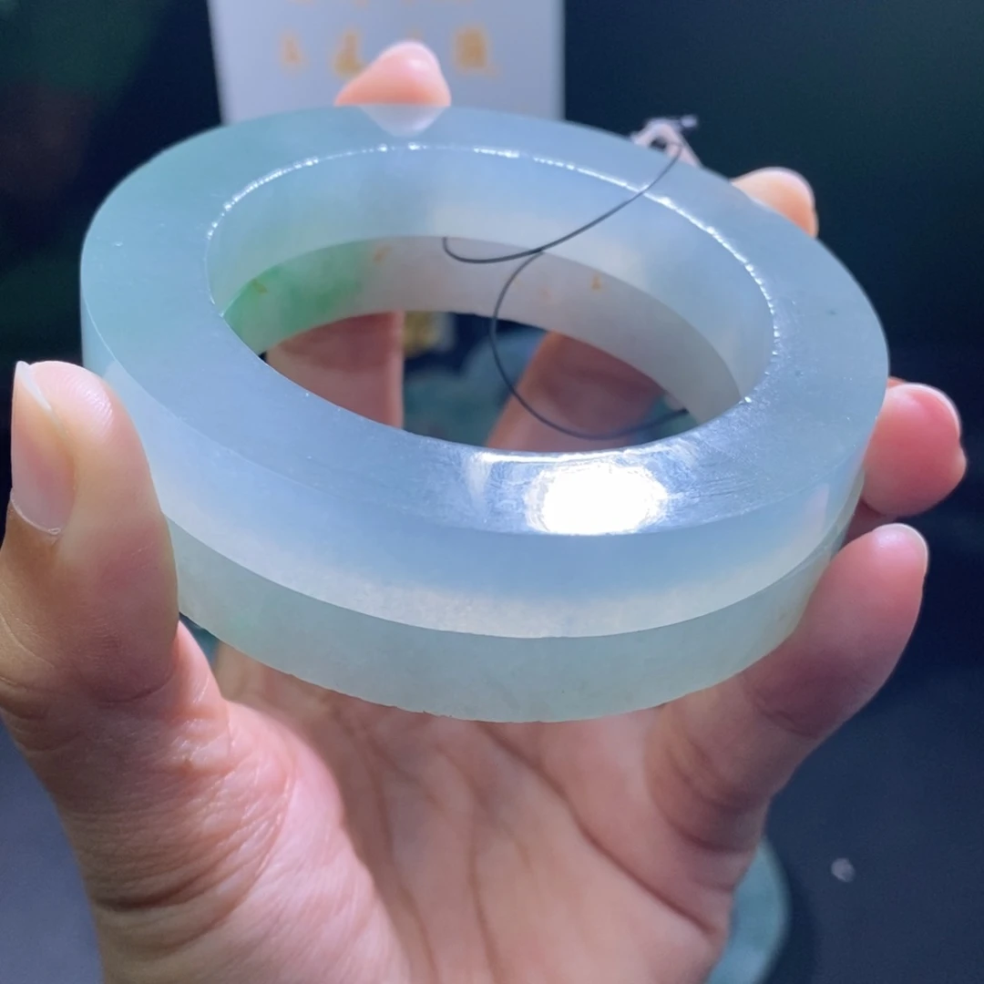 未镶嵌翡翠定制翡翠