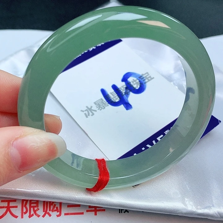 翡翠手镯未镶嵌缅甸天然a货翡翠