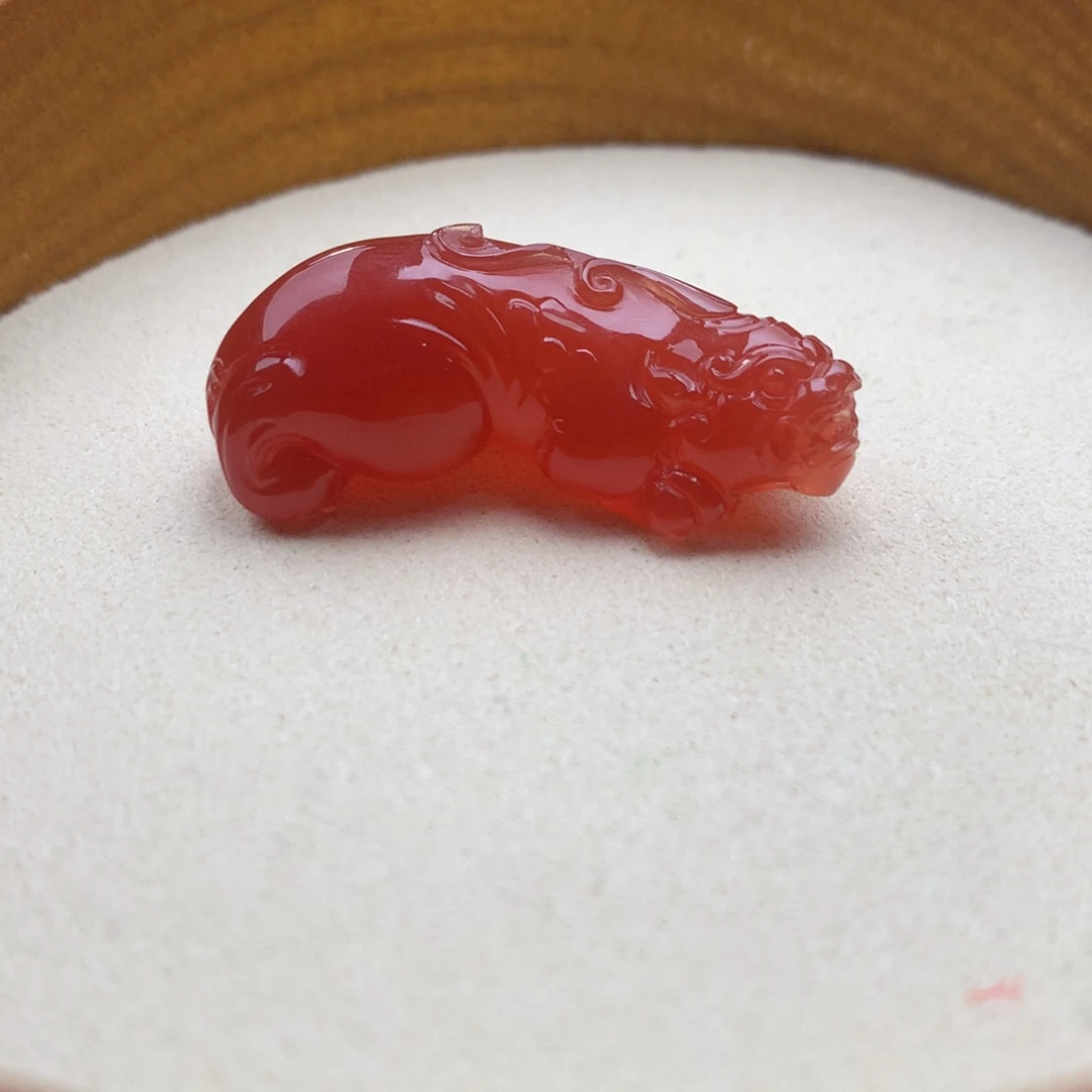 南红玛瑙未镶嵌保山天然原矿南红貔貅吊坠