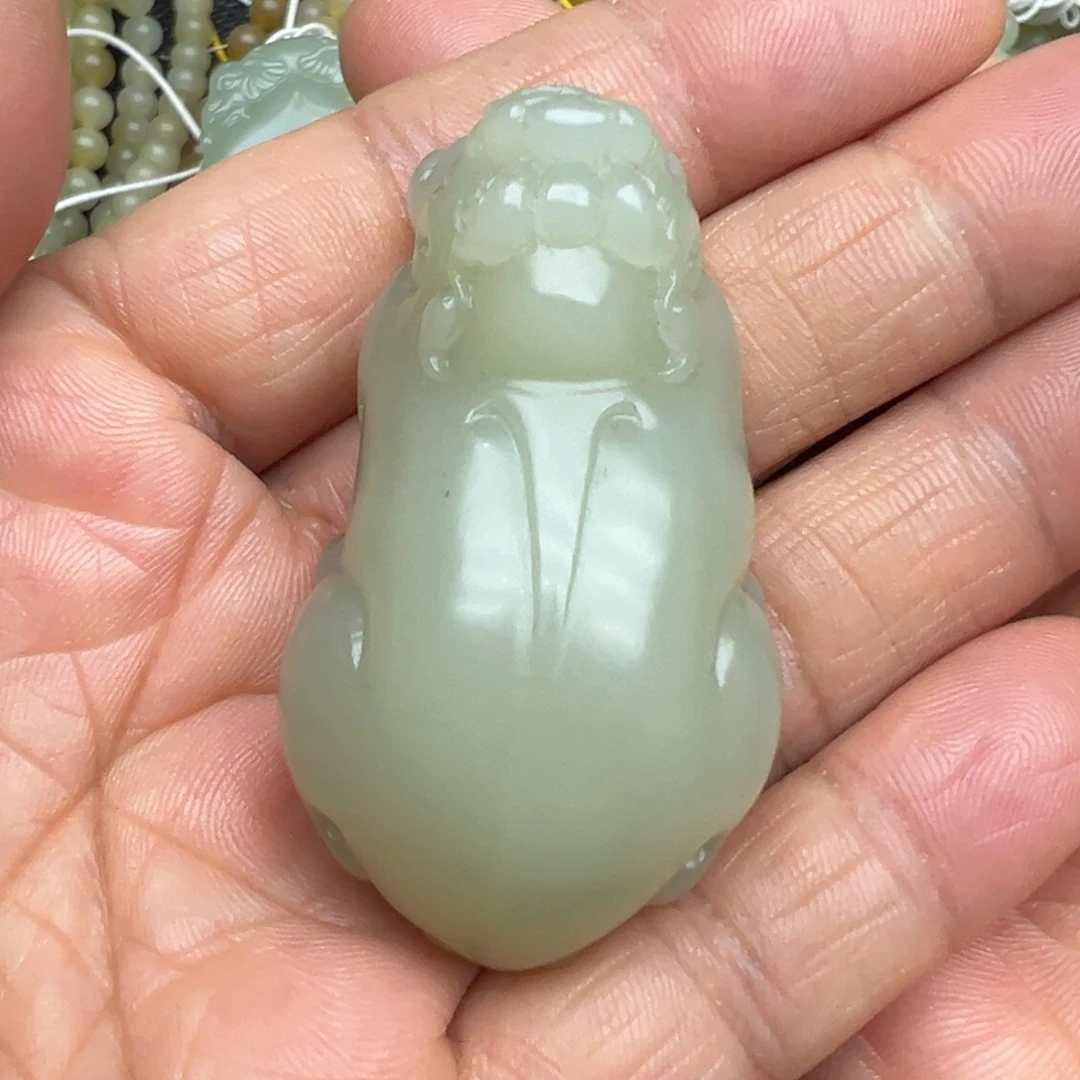 和田玉（糖玉）未镶嵌吊坠(不含链)