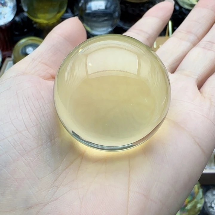 炫***n未镶嵌珠宝半成品水晶Y18净体
