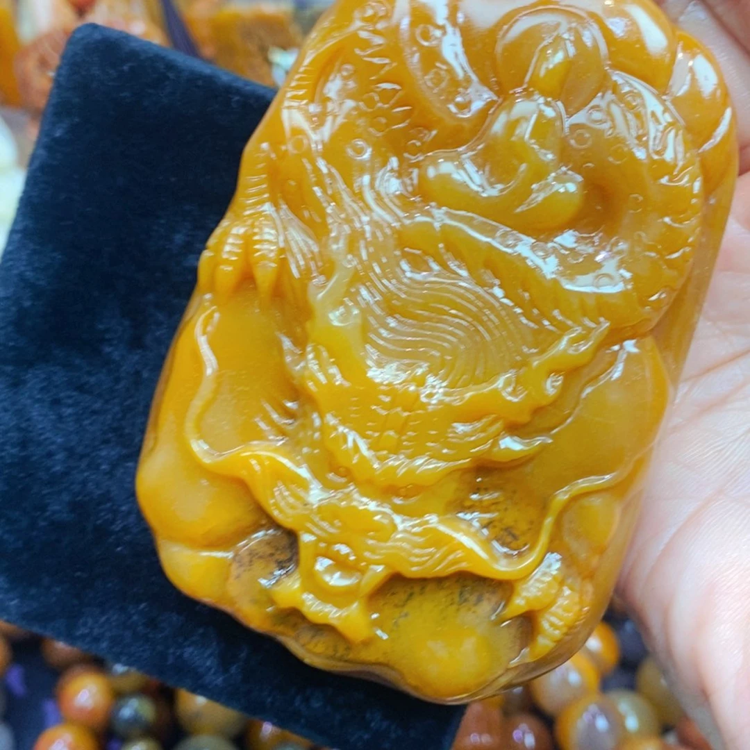 未镶嵌石英质玉（黄龙玉）吊坠(不含链)