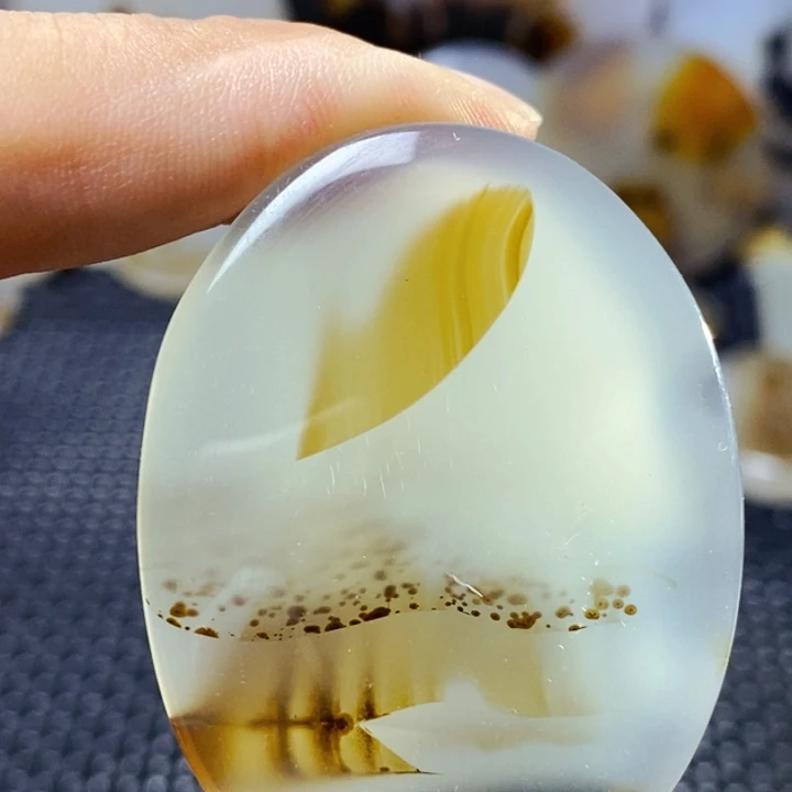 玛瑙/玉髓未镶嵌珠宝半成品