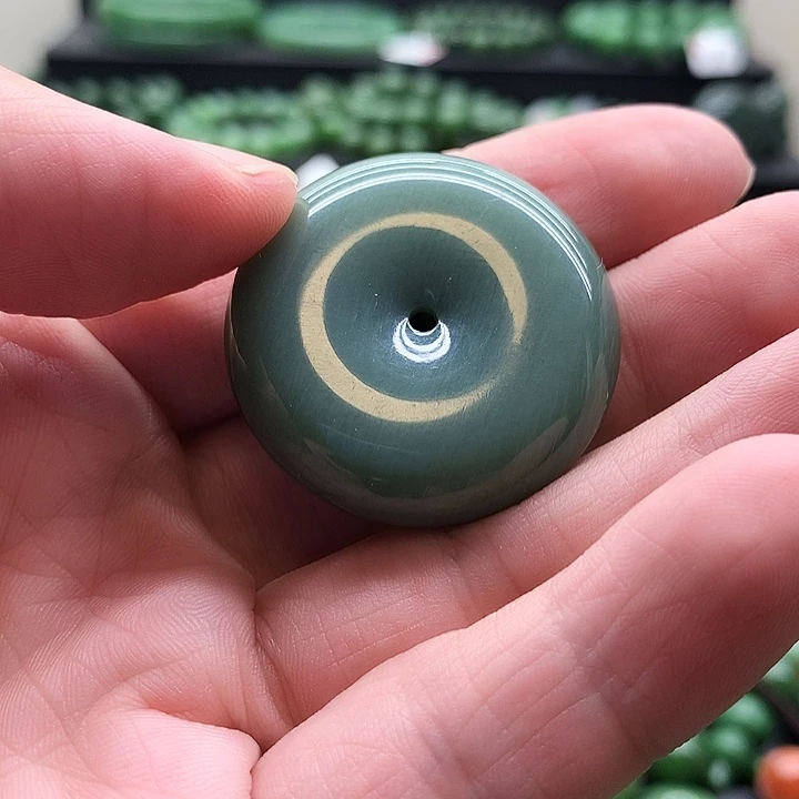 和田玉(碧玉)未镶嵌吊坠(赠链)