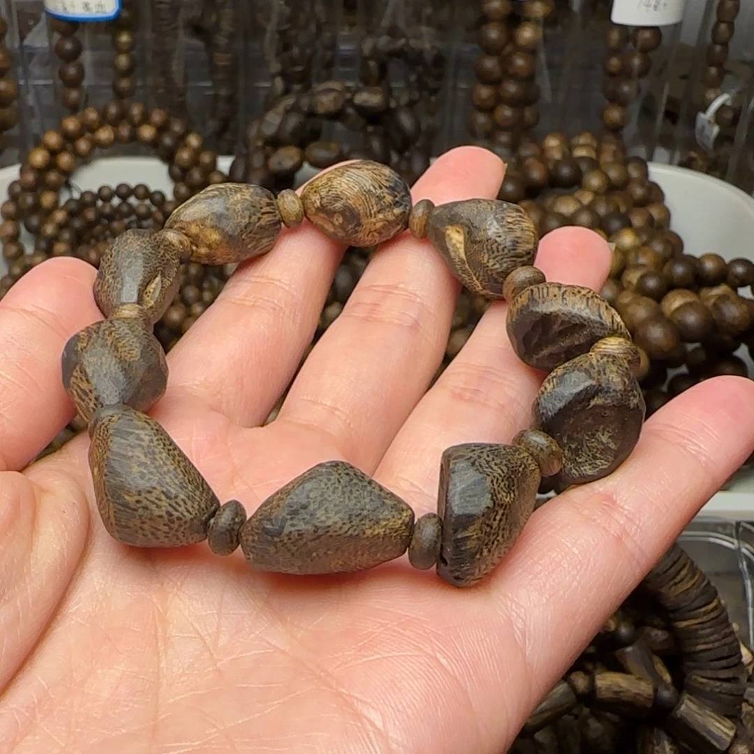 沉香手串看*单圈树丁包头老料13.2克