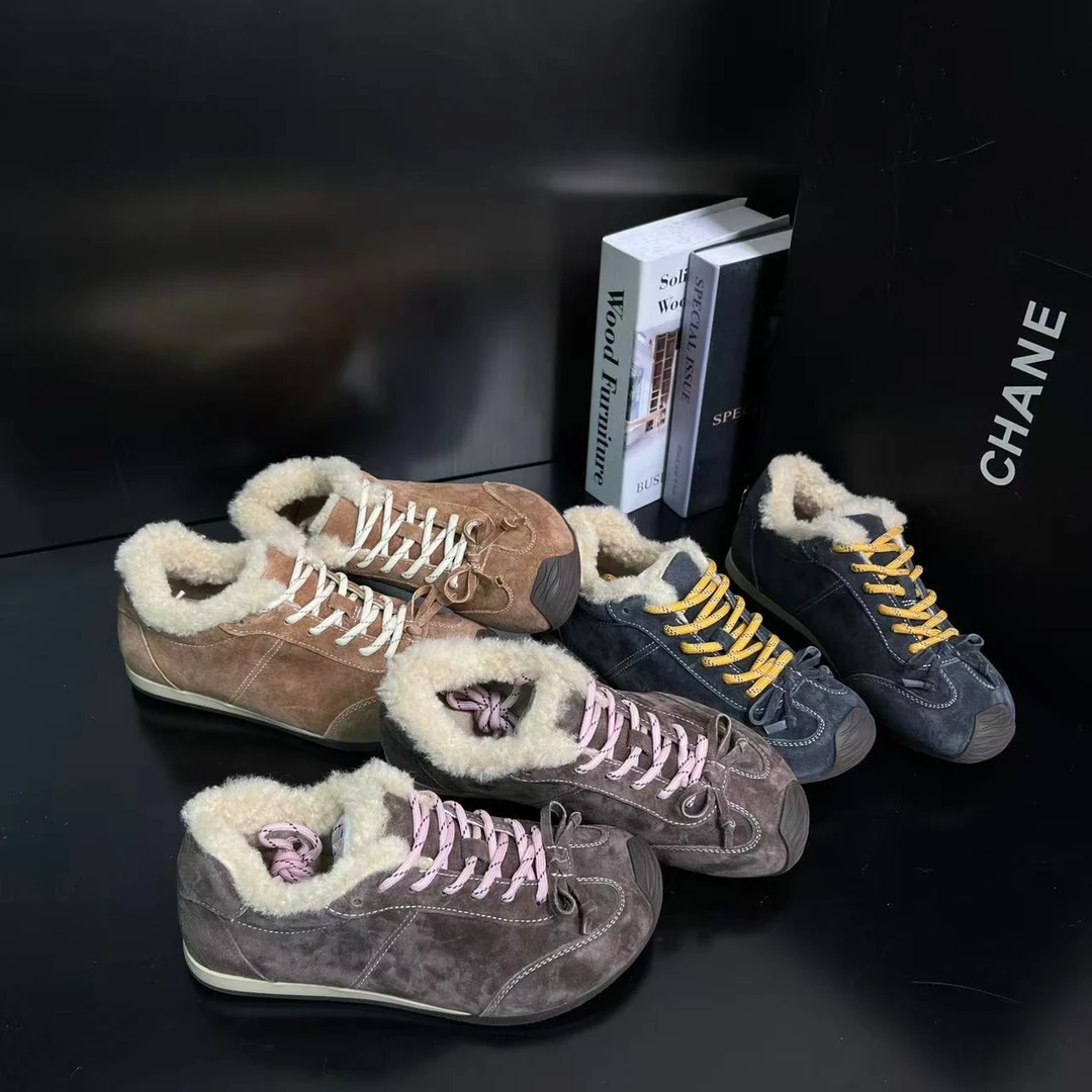 【面包板栗】保暖加绒德训鞋女2025冬季新款百搭显瘦软底72-782