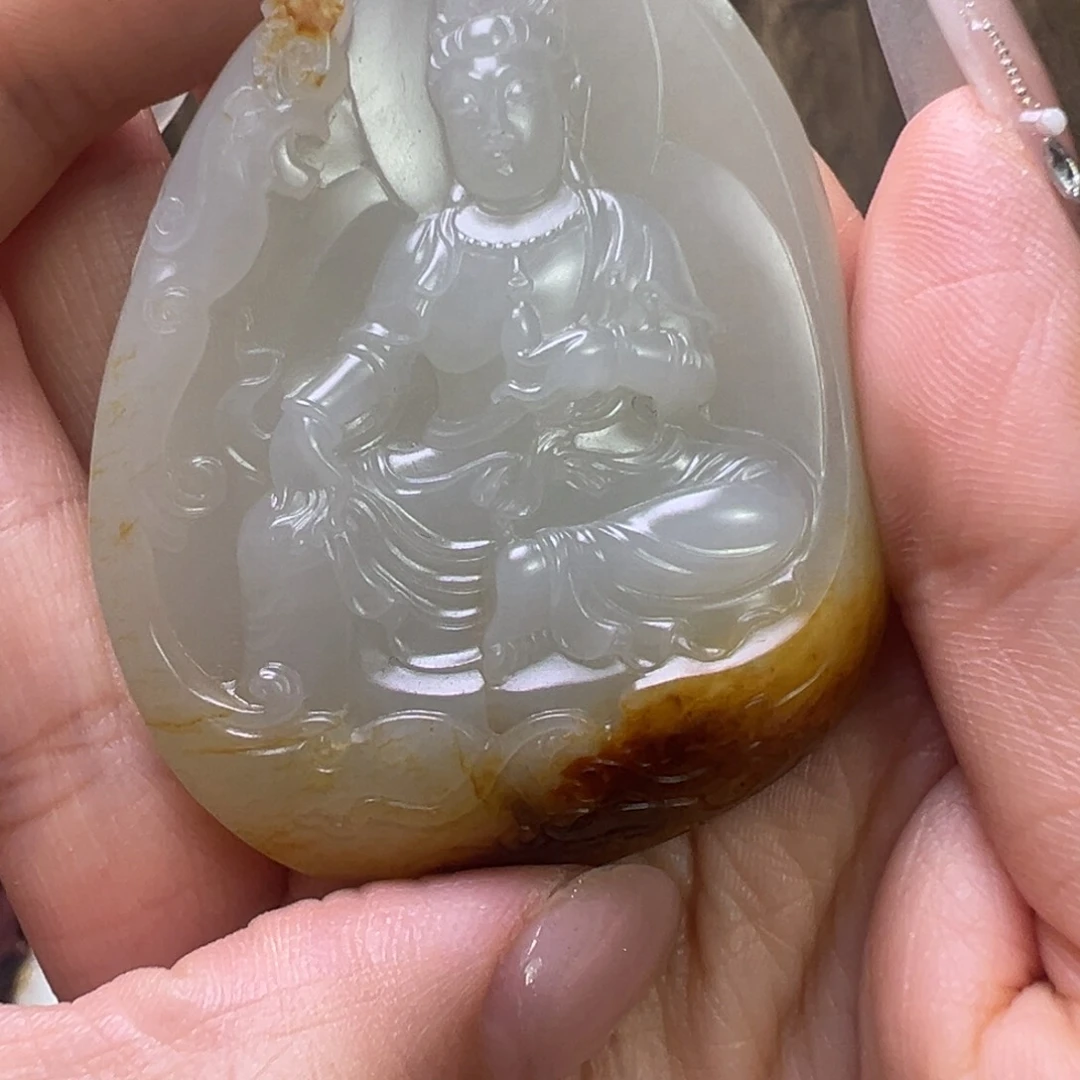 “***和田玉未镶嵌颈饰