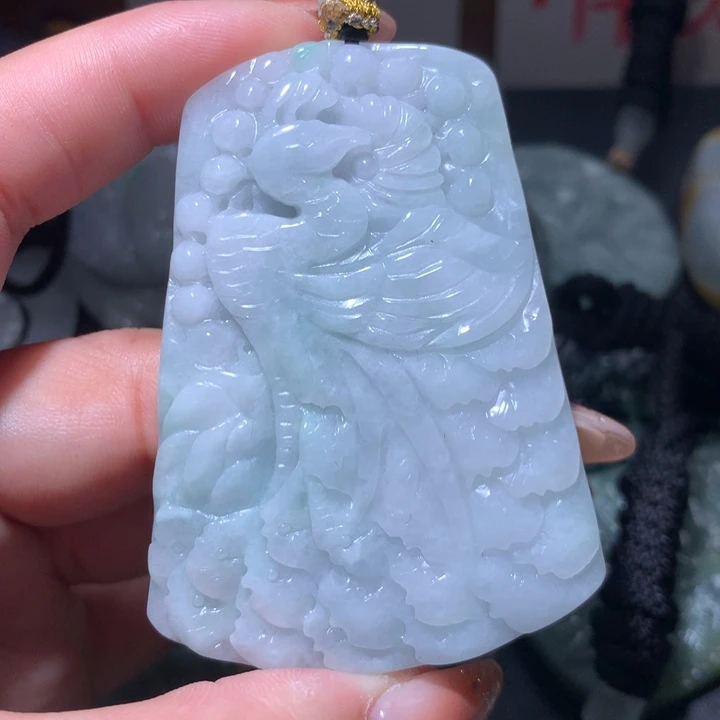 翡翠未镶嵌颈饰保真天然A货翡翠