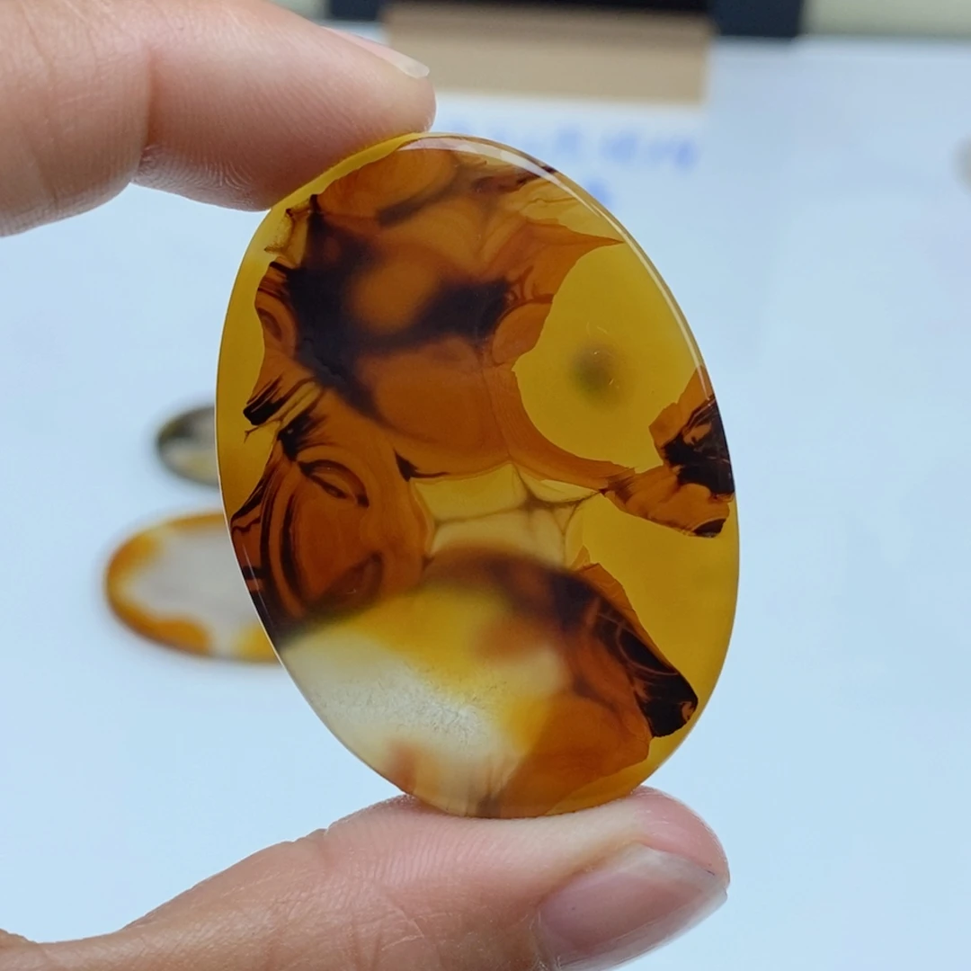 玛瑙/玉髓未镶嵌珠宝半成品