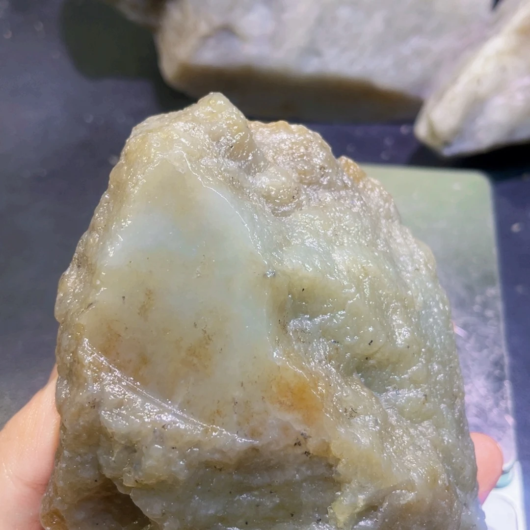 未镶嵌和田玉珠宝半成品