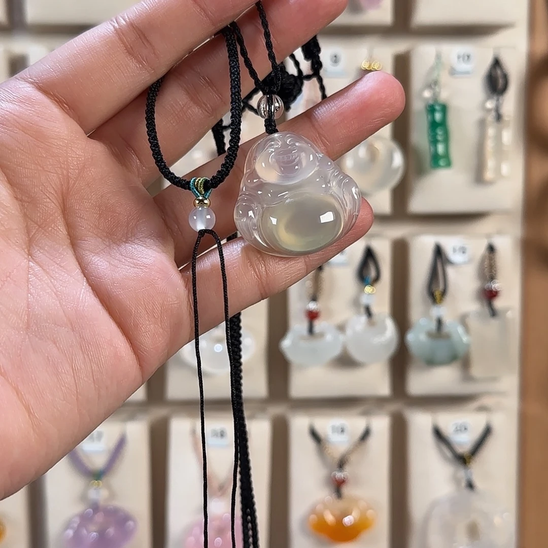 虞***️玛瑙/玉髓未镶嵌颈饰