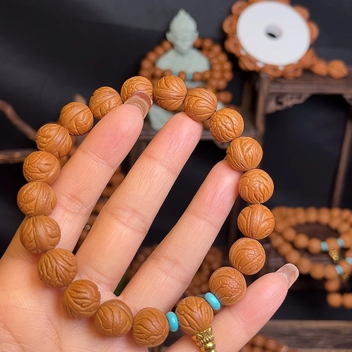 桃核吊坠满天星手串