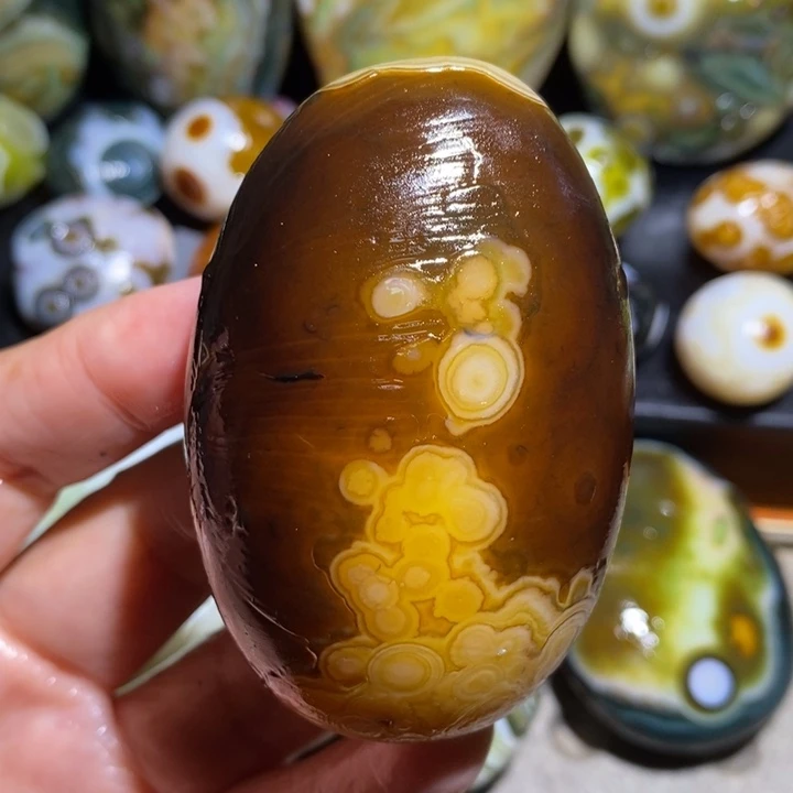 未镶嵌玛瑙/玉髓珠宝半成品168