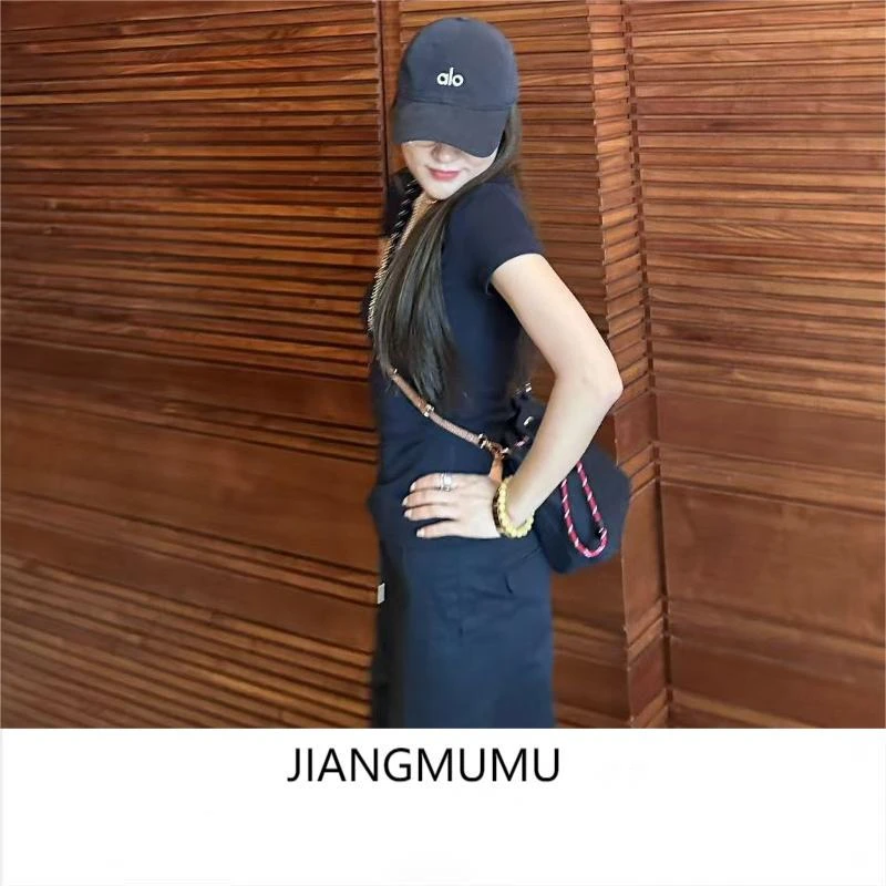 5607，V领高弹T恤