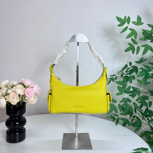 新款多巴胺蝴蝶结手提斜挎女士包包时尚百搭