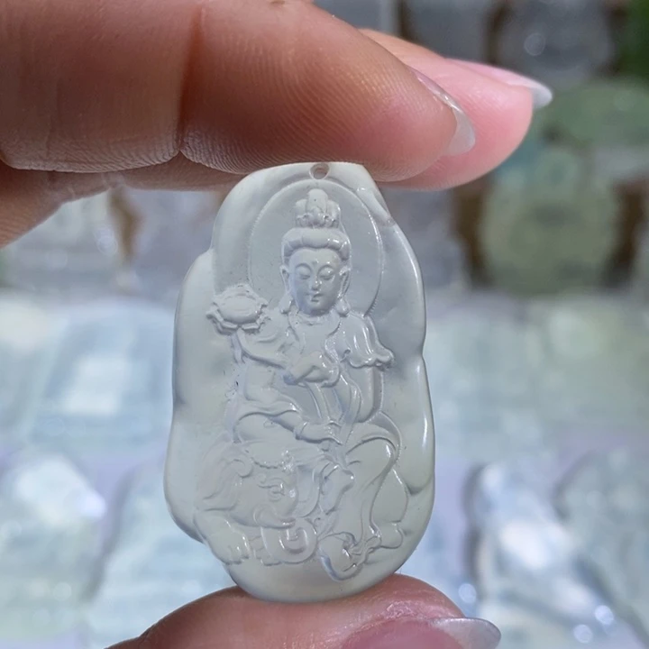 岫玉未镶嵌吊坠吊坠