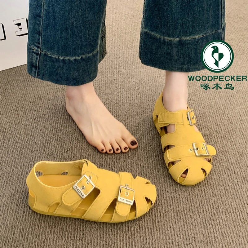 啄木鸟复古包头镂空勃肯凉鞋女2025新款夏外穿猪笼时尚沙滩罗马鞋