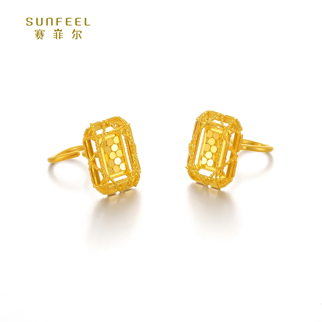 SUNFEEL/赛菲尔【二十三店】足金5G艺术几何方形耳钉5GE00293