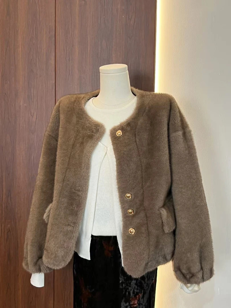 B602乐子家  时尚百搭外套