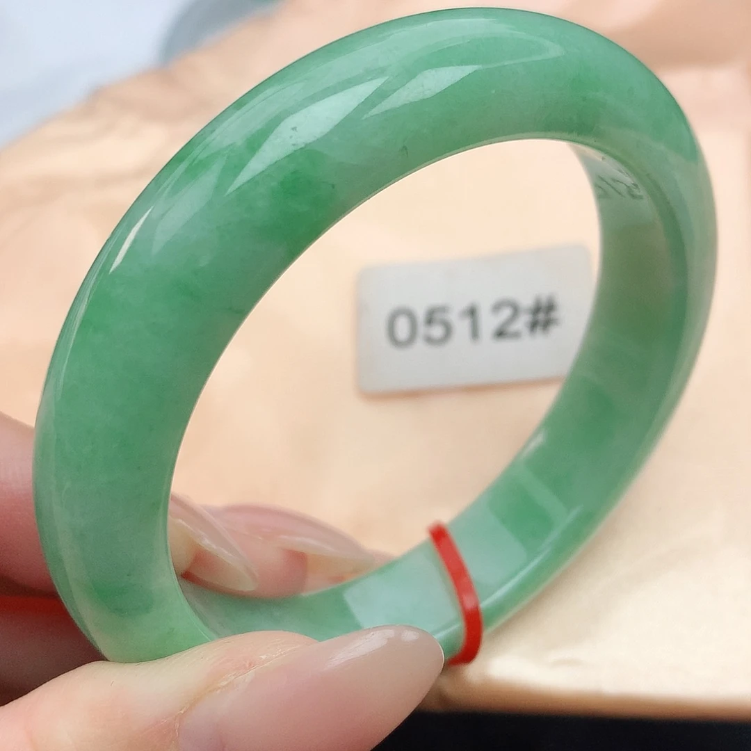 翡翠手镯未镶嵌53圈口880512