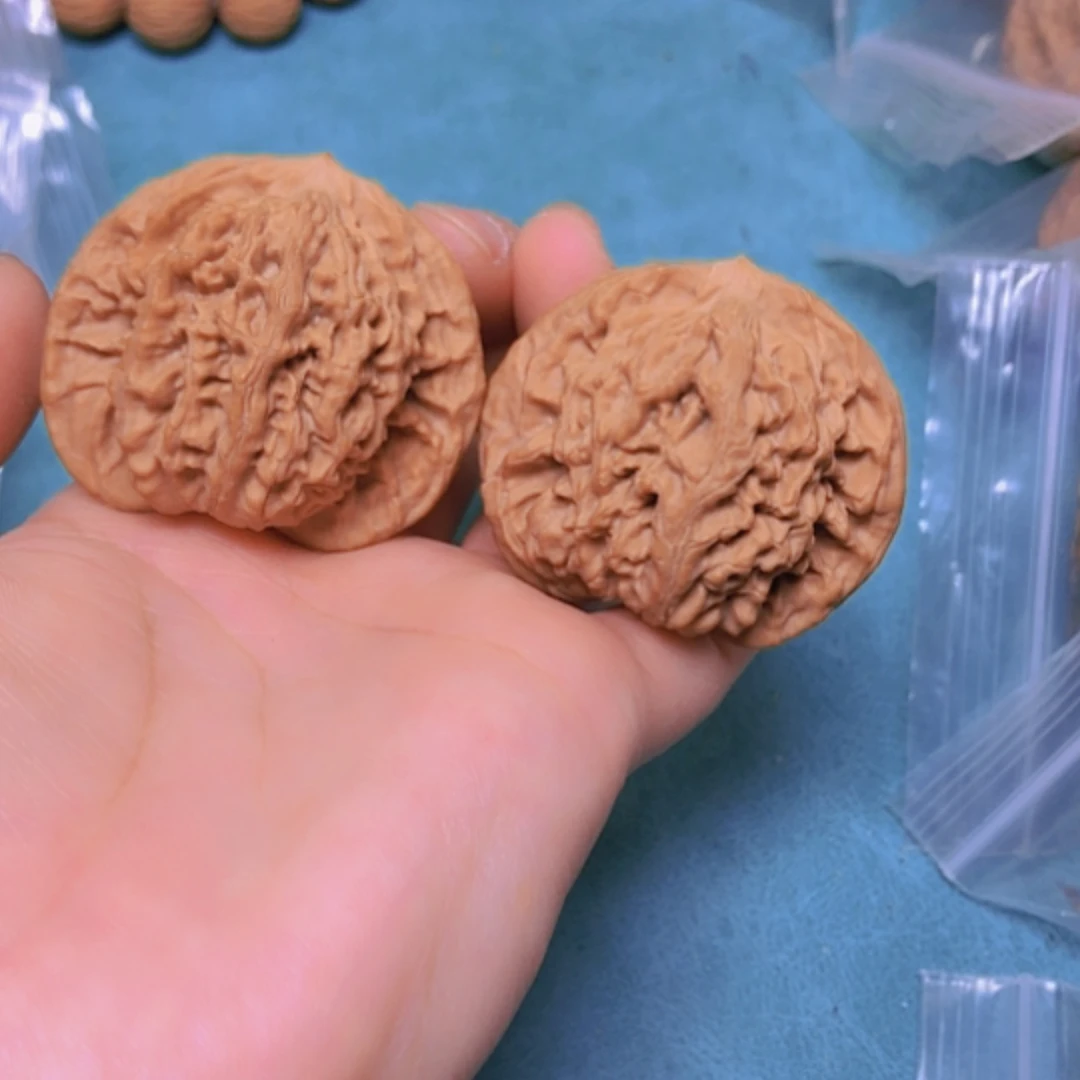 【闪购商品】把件核桃45蟠龙纹修尖出油