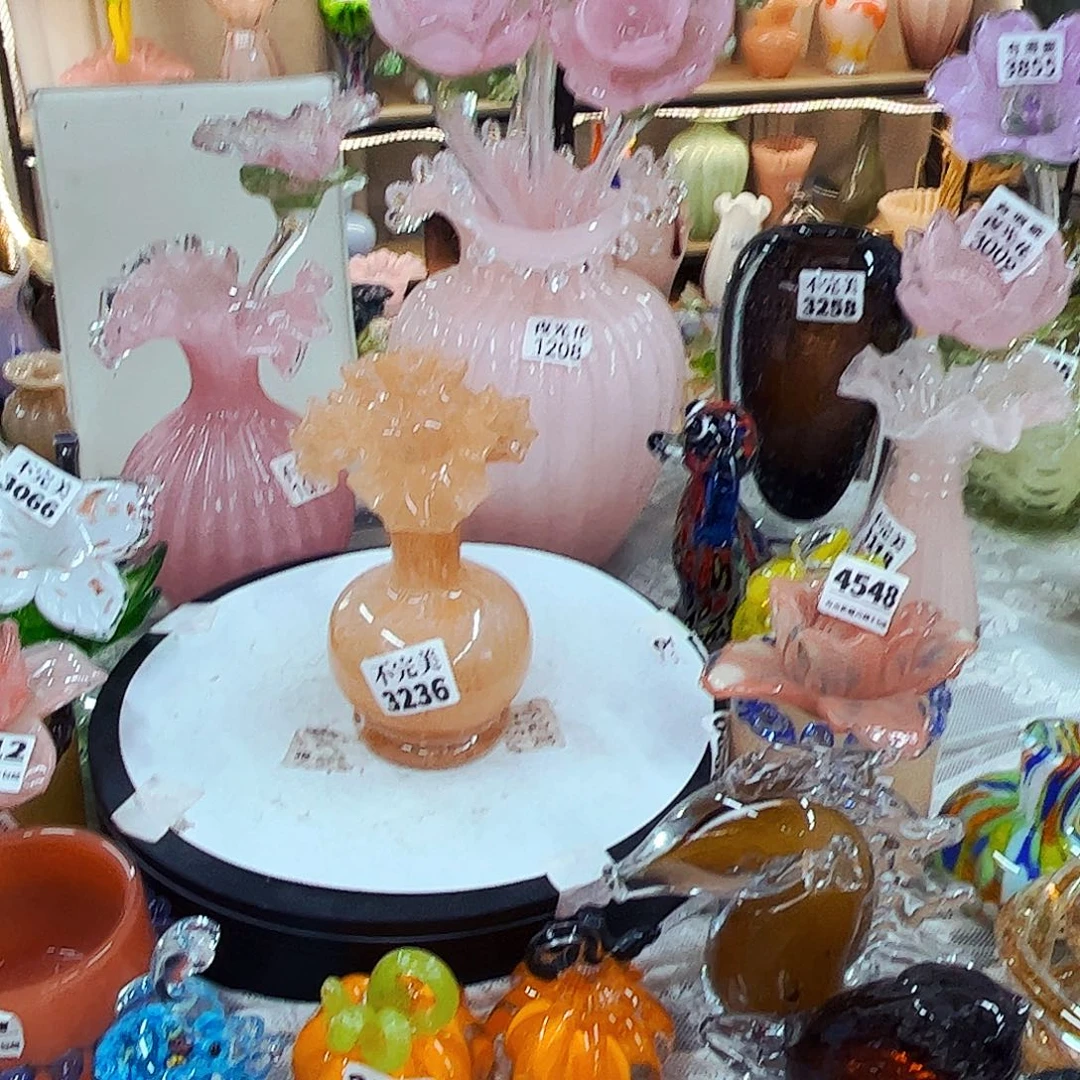 3236 家悦琉璃工艺品不完美