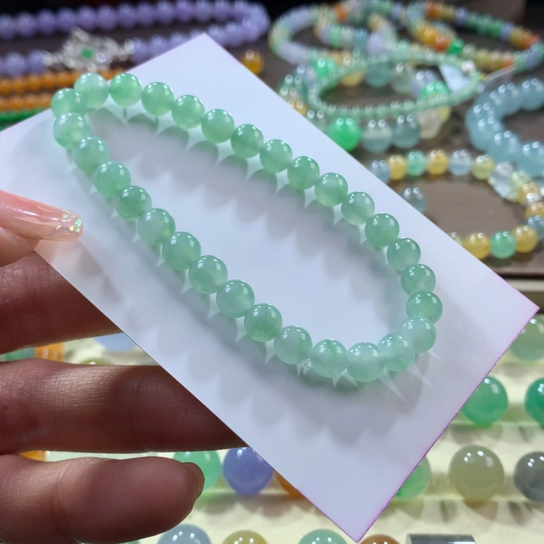 翡翠手链未镶嵌胶润绿底飘绿卡6,3