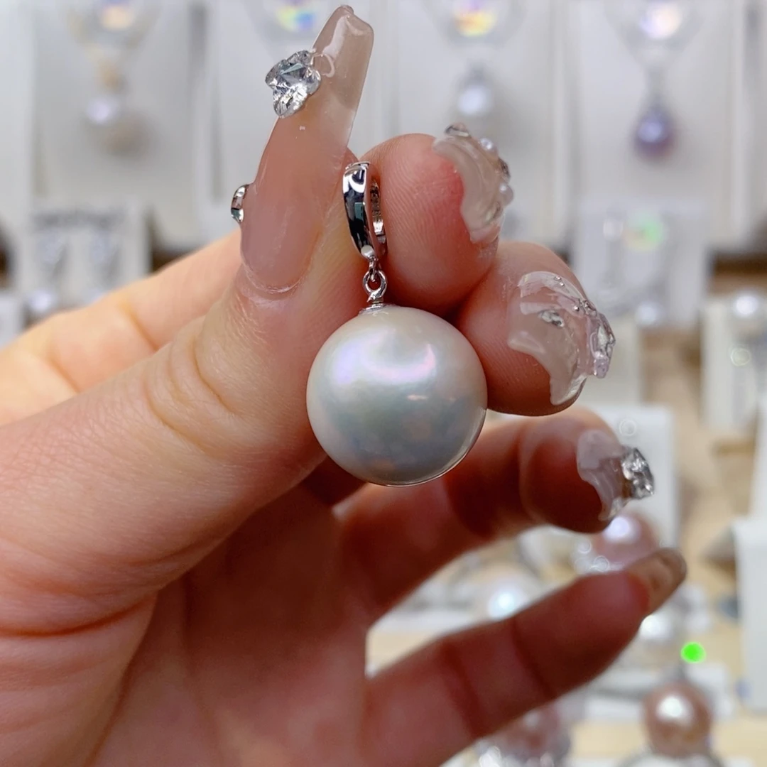 淡水珍珠吊坠(赠链)银S925镶嵌承*